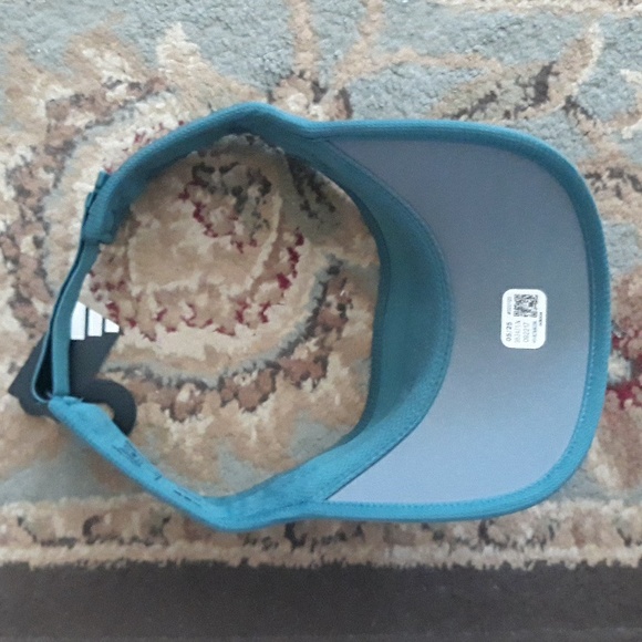 *Host Pick*Adidas ClimaCool Superlite 3 visor - Picture 10 of 16